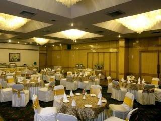 Hotel Asia Jammu Tawi Katra  Extérieur photo